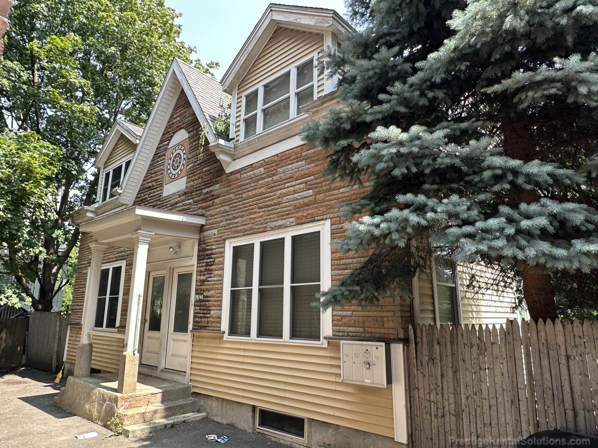 840 Dorchester Ave, Dorchester