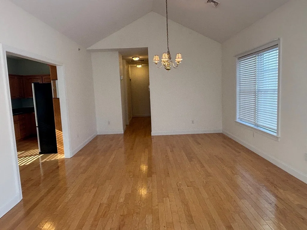 501 Autumn Ridge Dr, Ayer