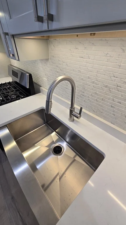 53 West Eagle St, Eagle Hill