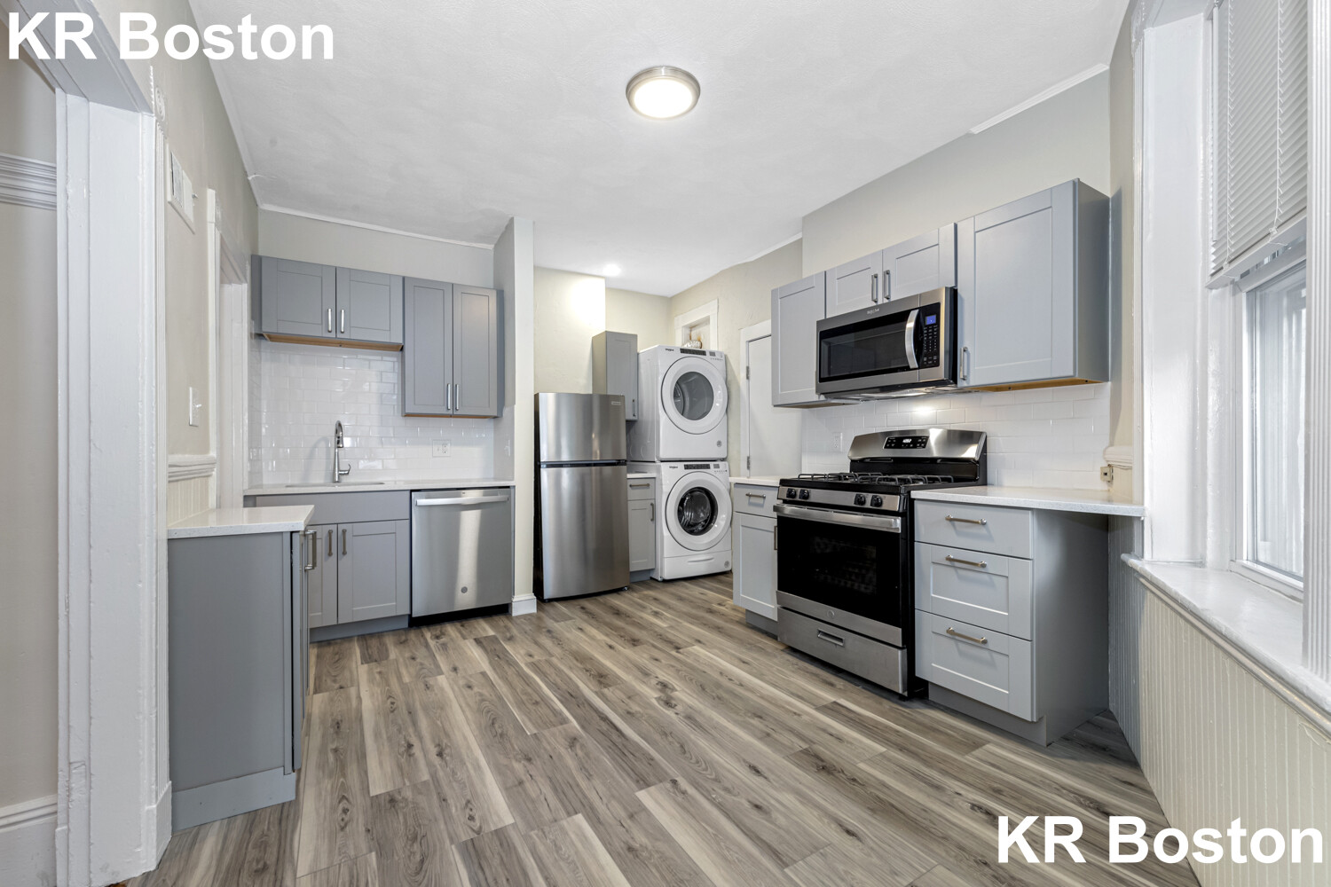 3 bed, 1 bath apartment for rent at 46 Brackett St Unit 02, Brighton — photo 2 of 3