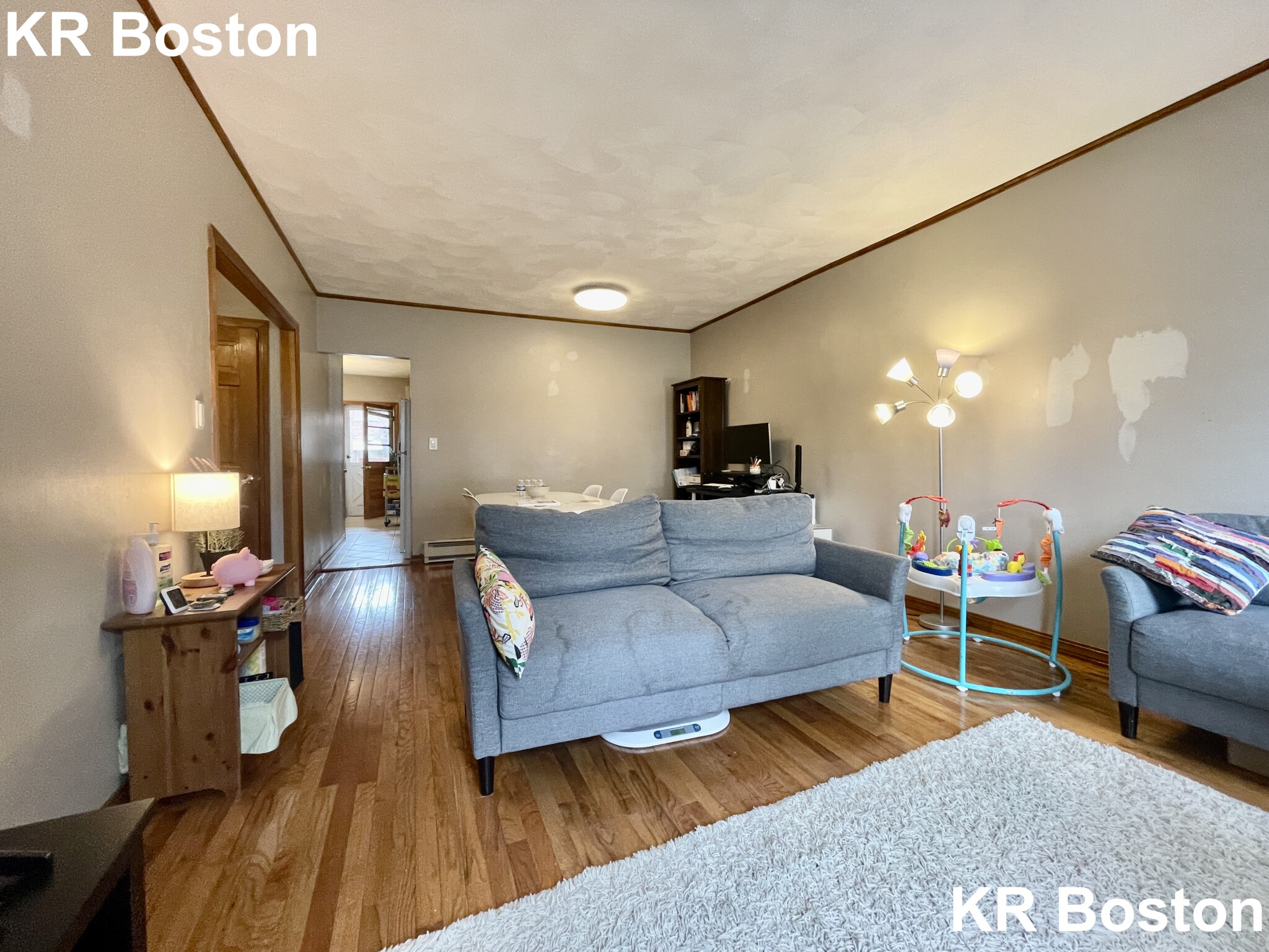 4 bed, 2 bath apartment for rent at 42 Riverdale St Unit 1, Allston — photo 3 of 5