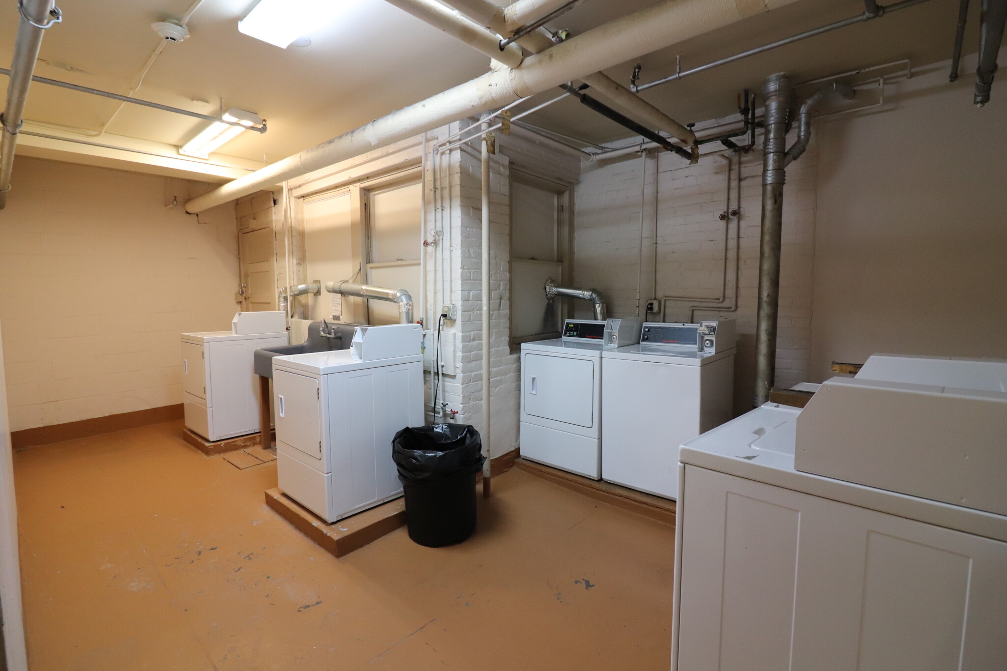 2 bed, 1 bath apartment for rent at 46 Westland Ave Unit 12A, Fenway — photo 13 of 13