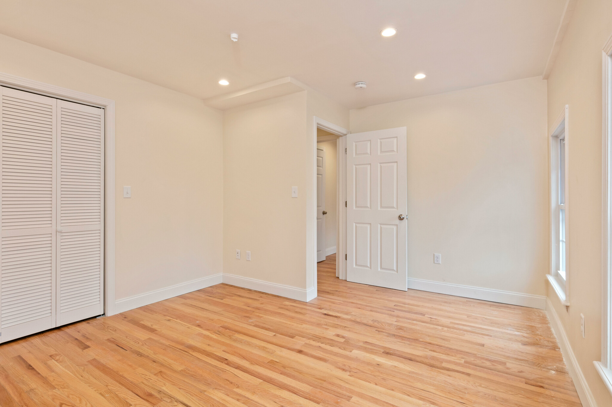 2 bed, 2 bath apartment for rent at 20 Princeton St Unit 2, East Boston — photo 4 of 6