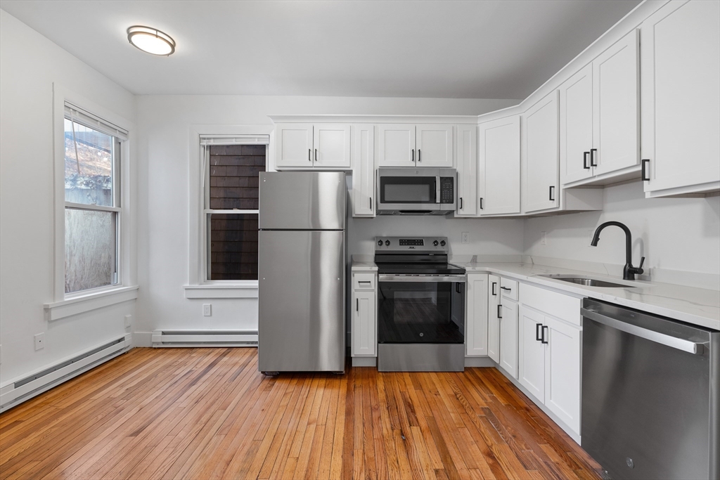 138 K St, South Boston