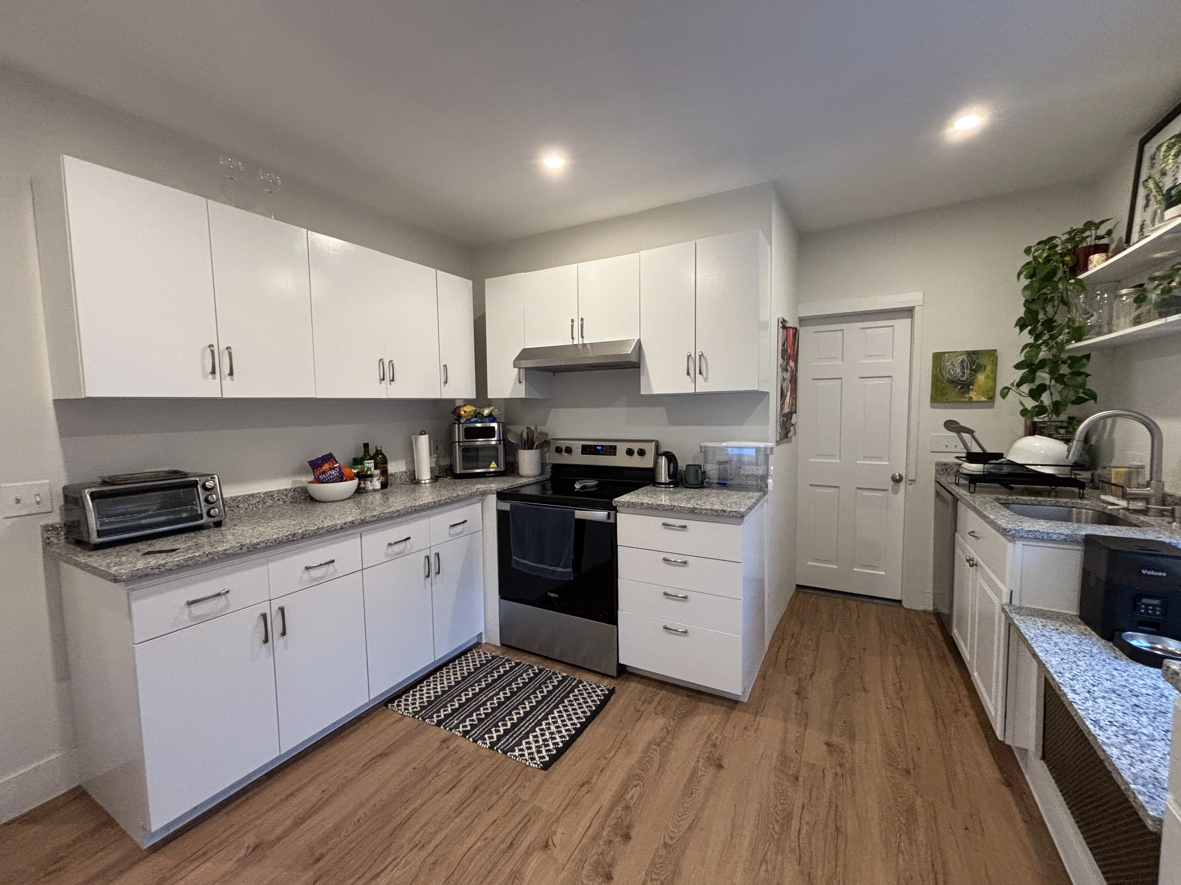 21 Osborne Rd, North Brookline