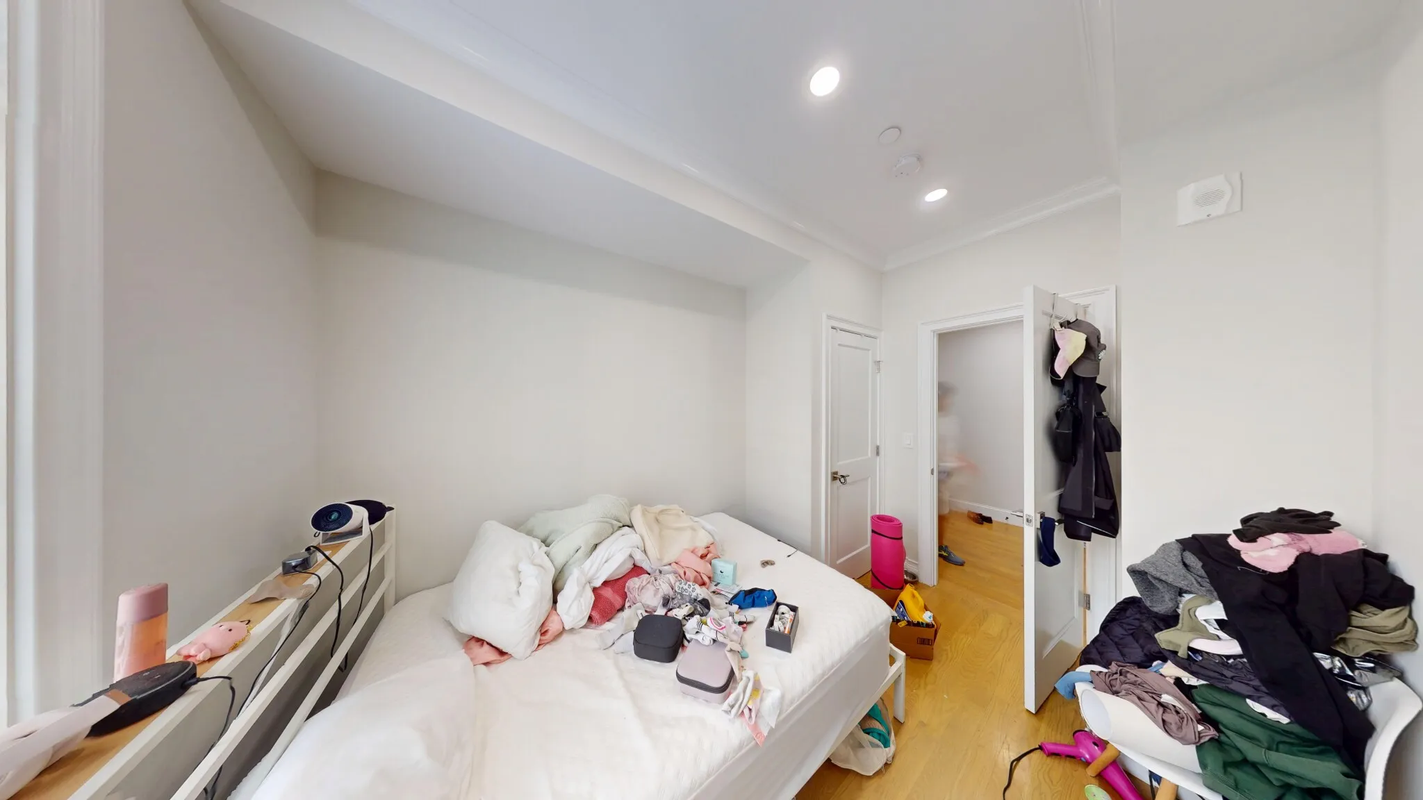 14 Mount Hood Rd, Brighton