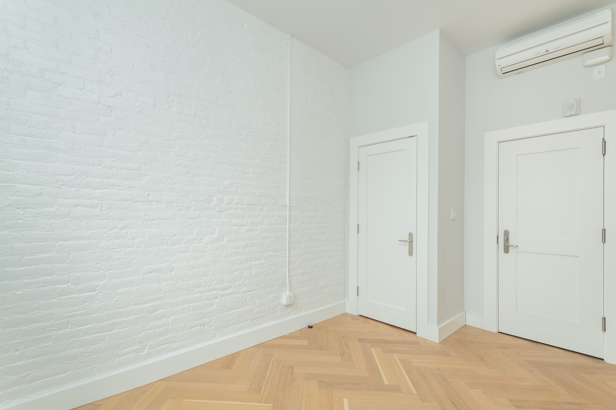 461 Massachusetts Ave, Roxbury