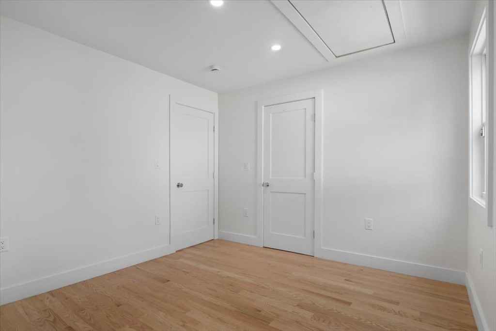 3 Cummings Cir, Randolph