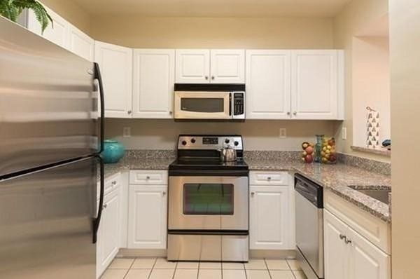 1 Cityview Ln, Quincy