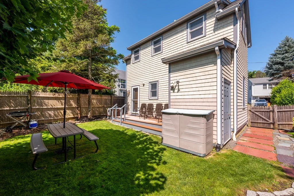 5 White Way, Rockport