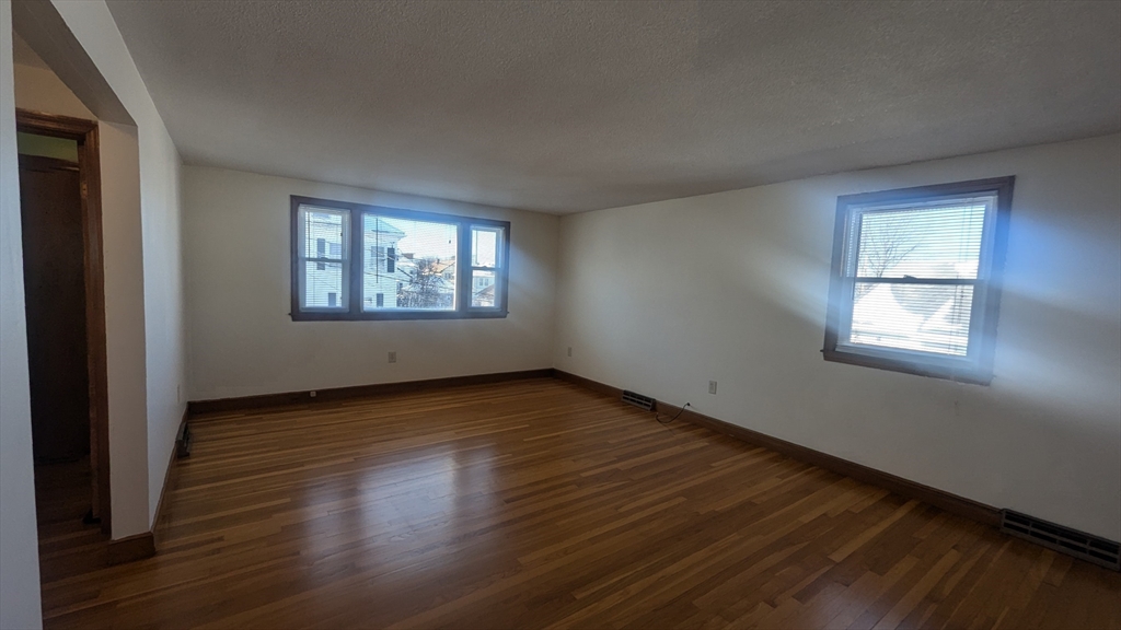 25 King St, Watertown