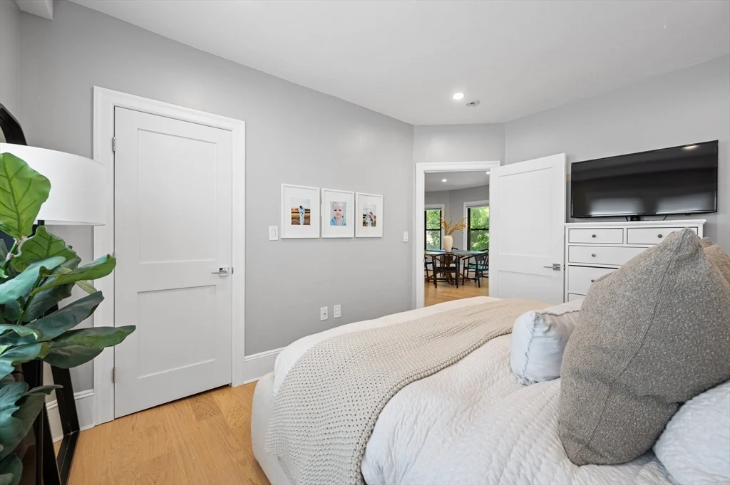 56-58 Carruth St, Dorchester