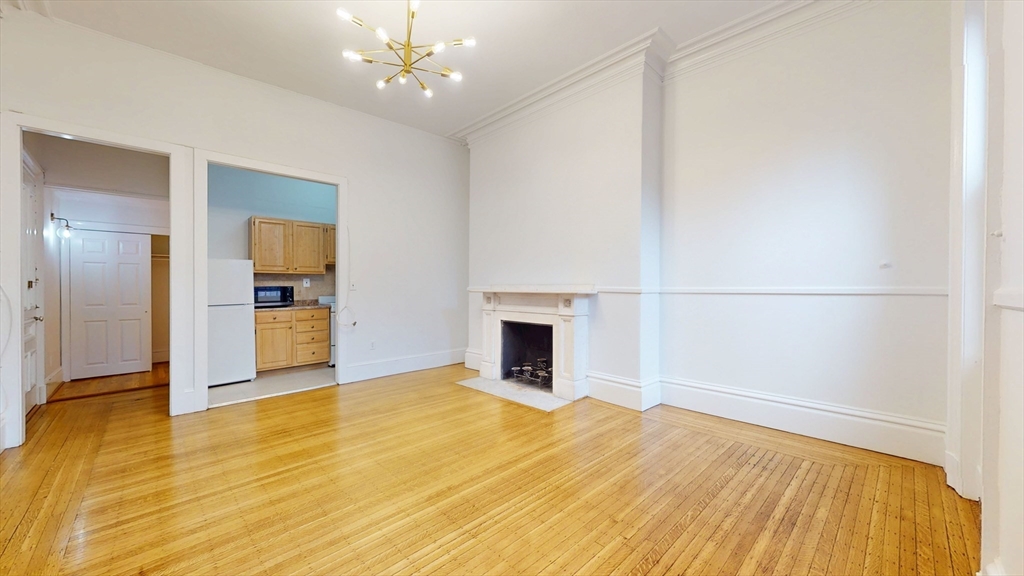 205 Beacon St, Back Bay