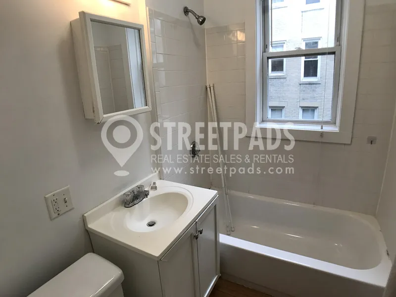 1175 Boylston St, Fenway