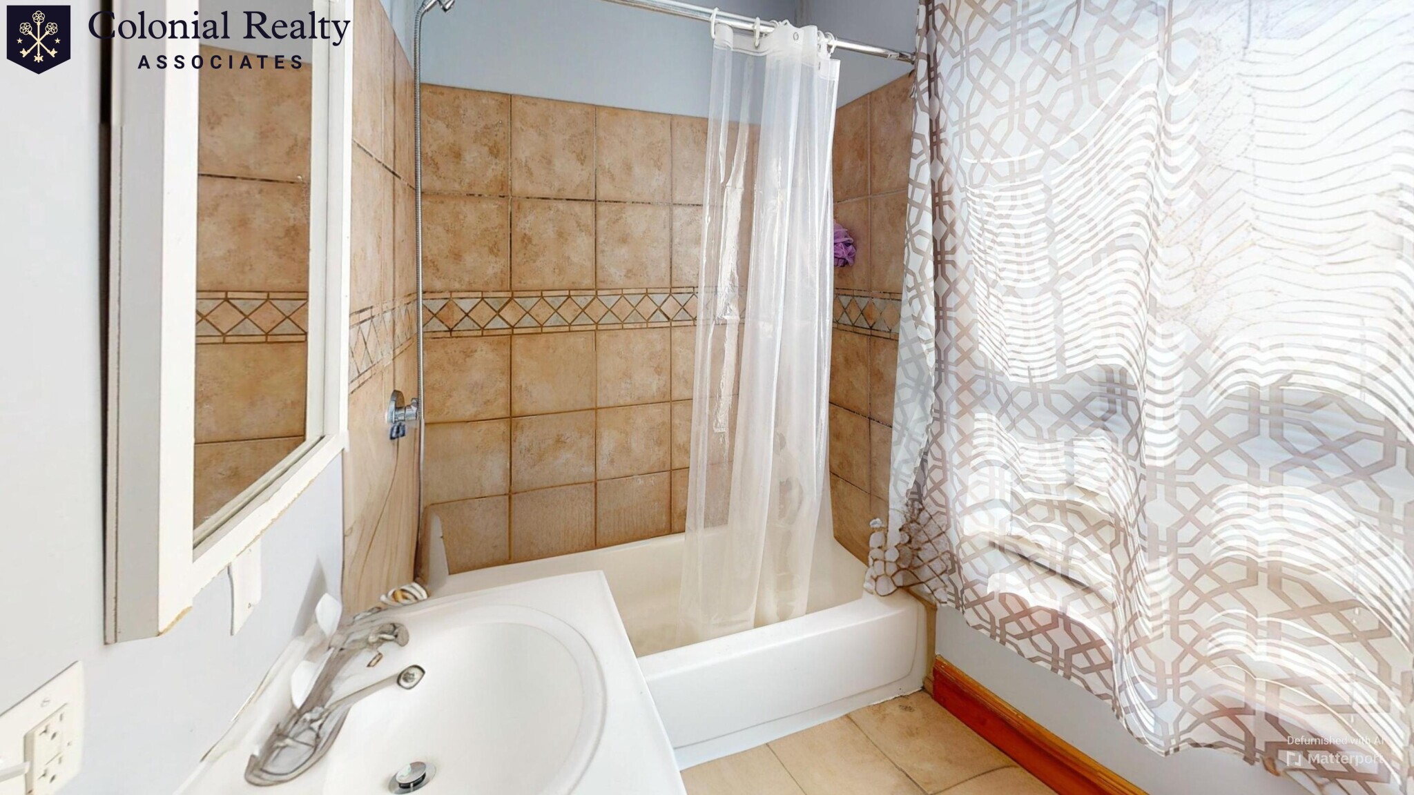 29 Alpine St, Roxbury