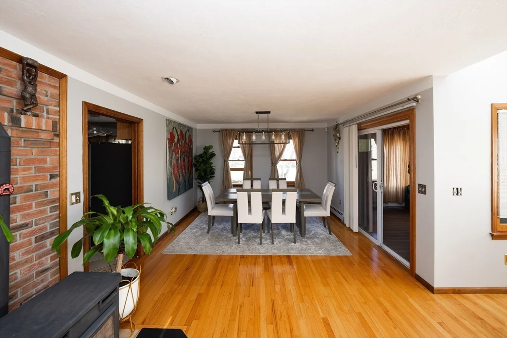 423 Goldthwaite Rd, Northbridge
