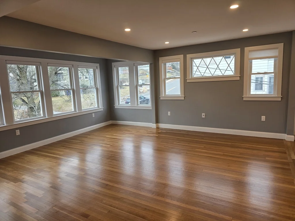 29 Appleton St, Arlington Heights