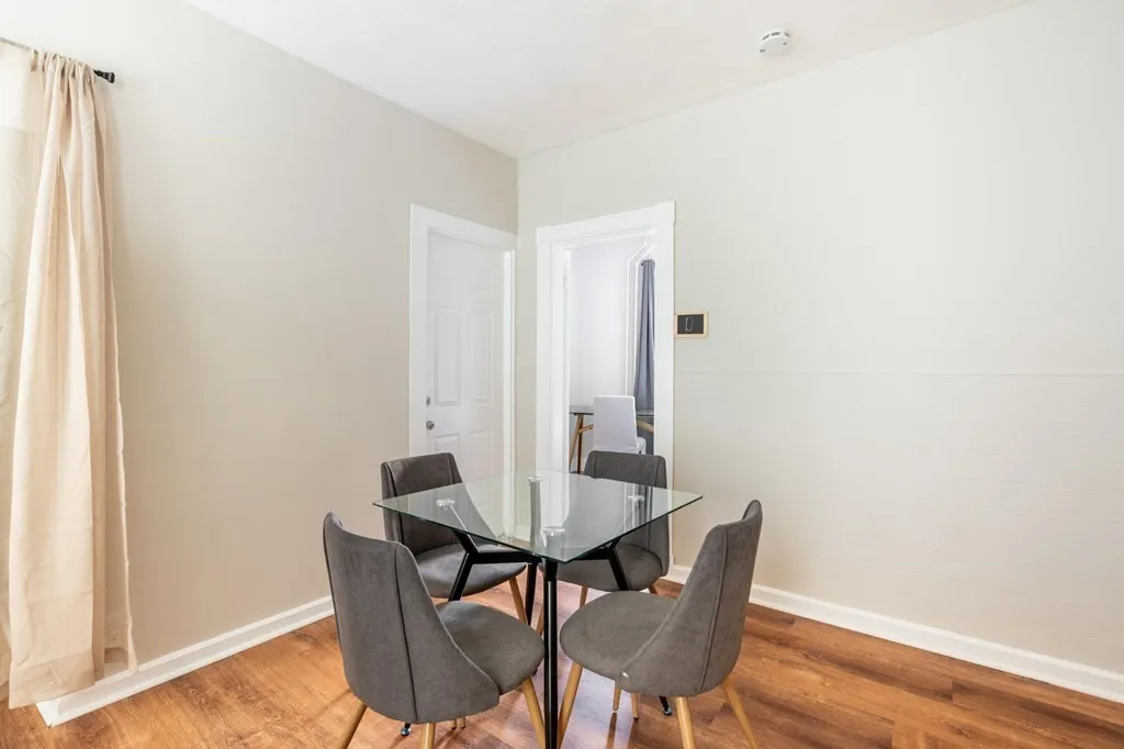 14 Elder St, Dorchester