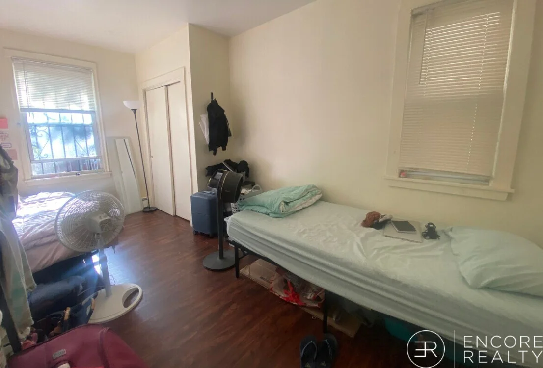 1576 Tremont St, Mission Hill