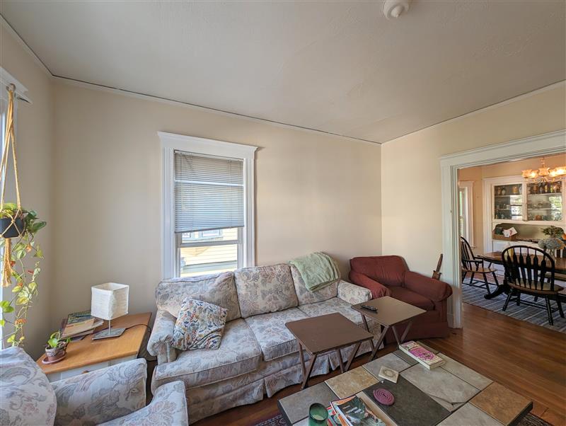 80 Pearson Rd, Tufts