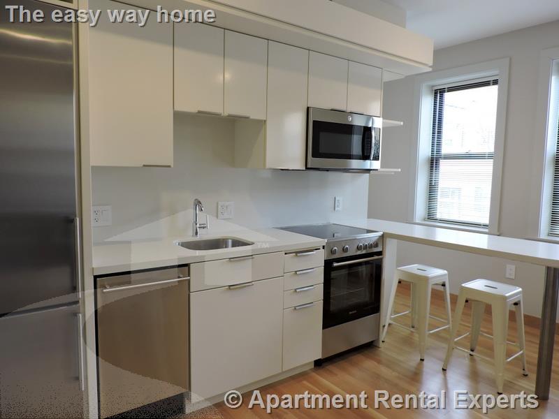 115 Mt Auburn St, Harvard Square