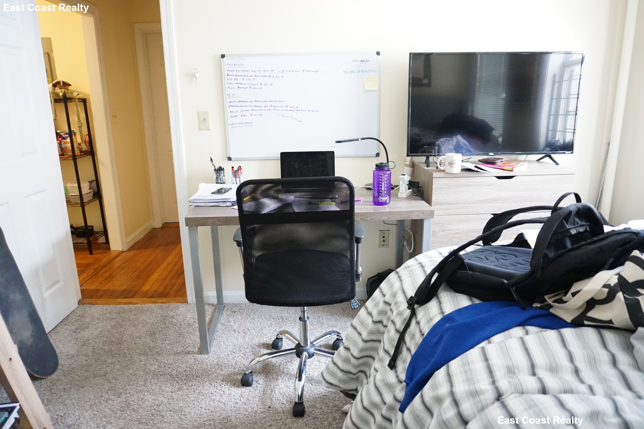 12 Lorraine Ter, Allston