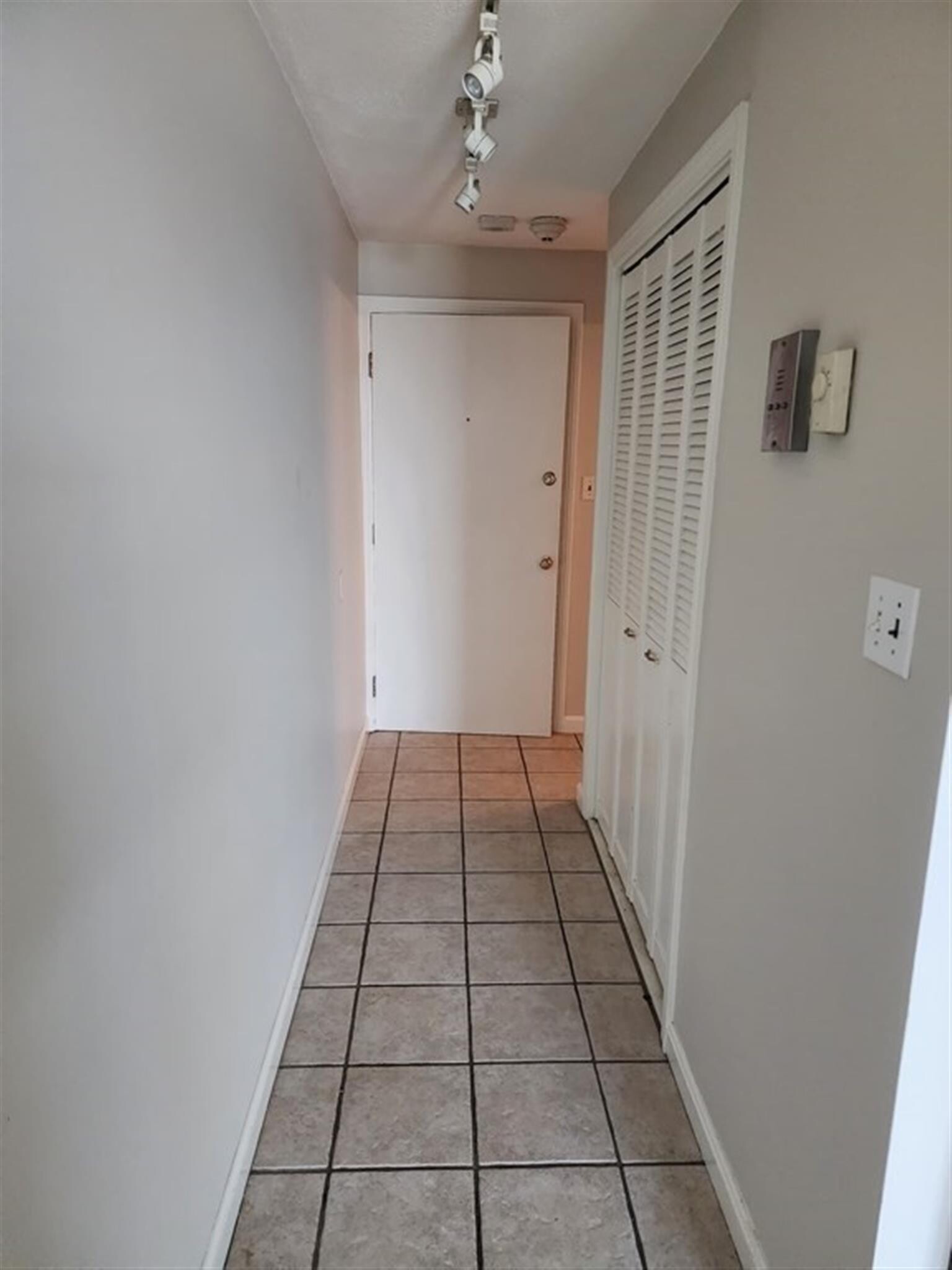 383 Revere Beach Boulevard, Revere