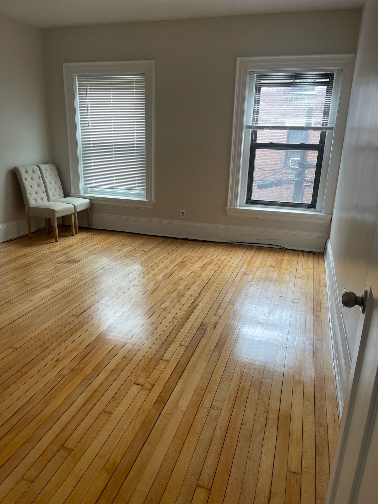 1 split bed, 1 bath apartment for rent at 465 Park Dr Unit 07, Fenway