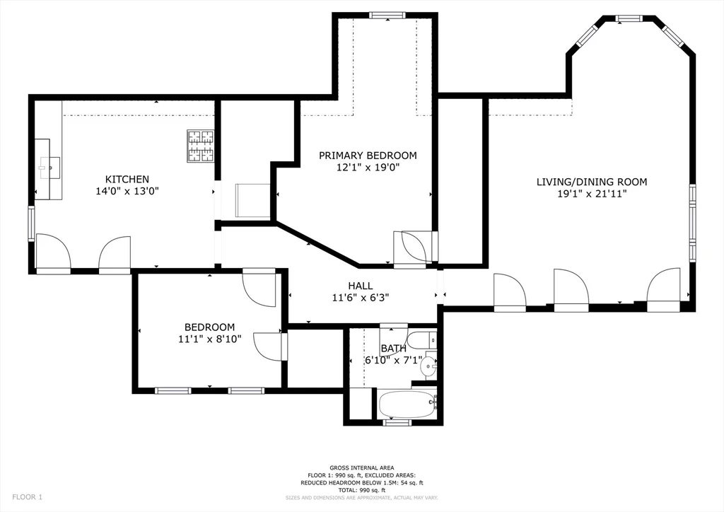 553 Main St, Medford