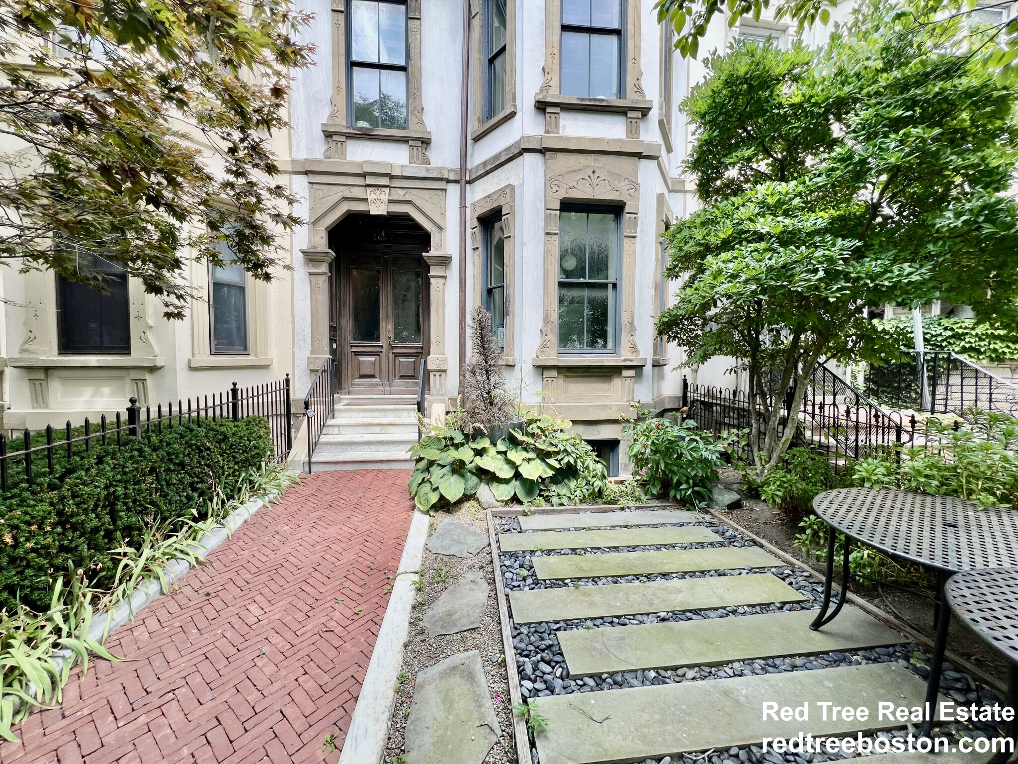 1607 Tremont St, Mission Hill