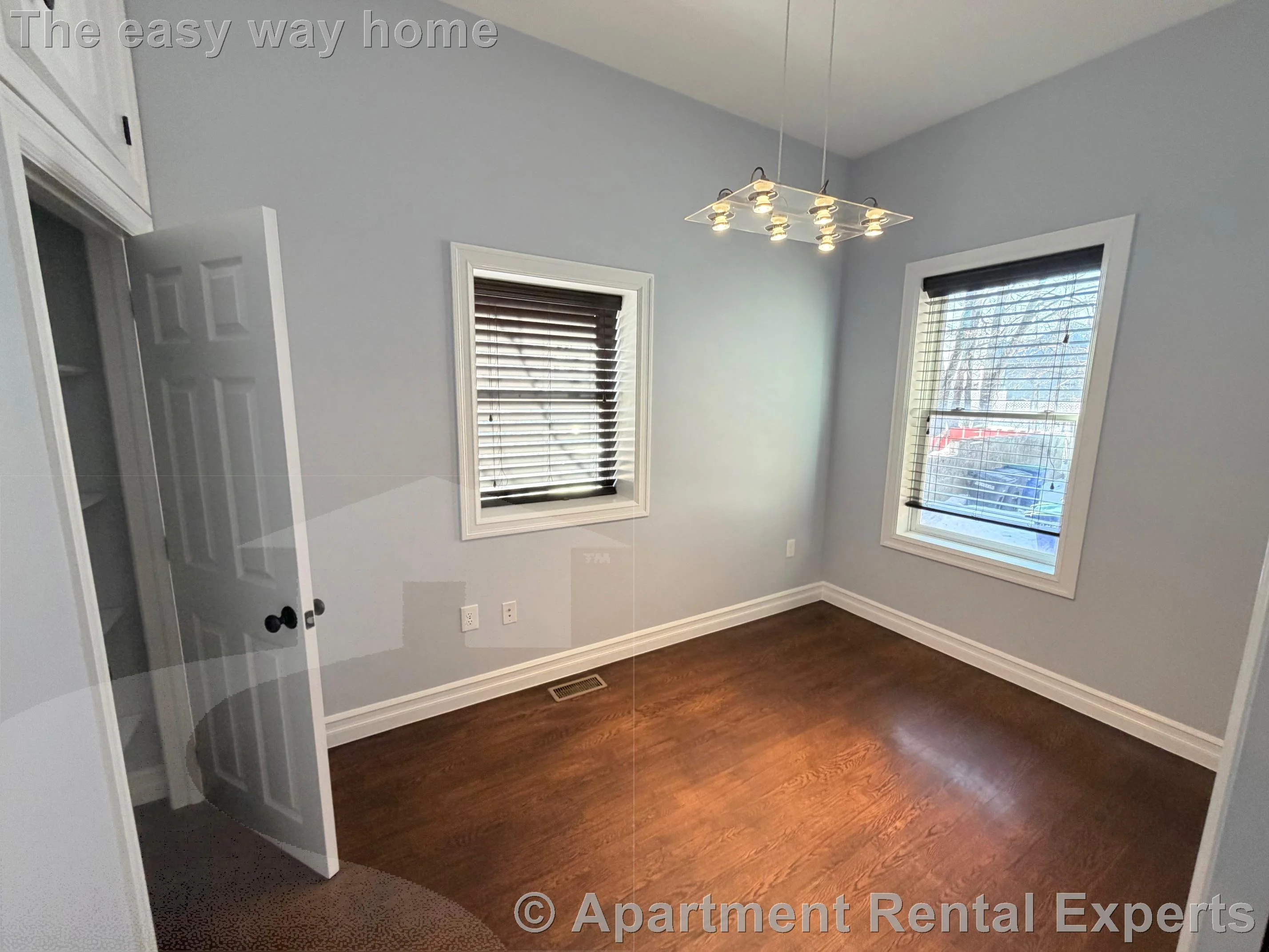 8 Cross St East, East Somerville