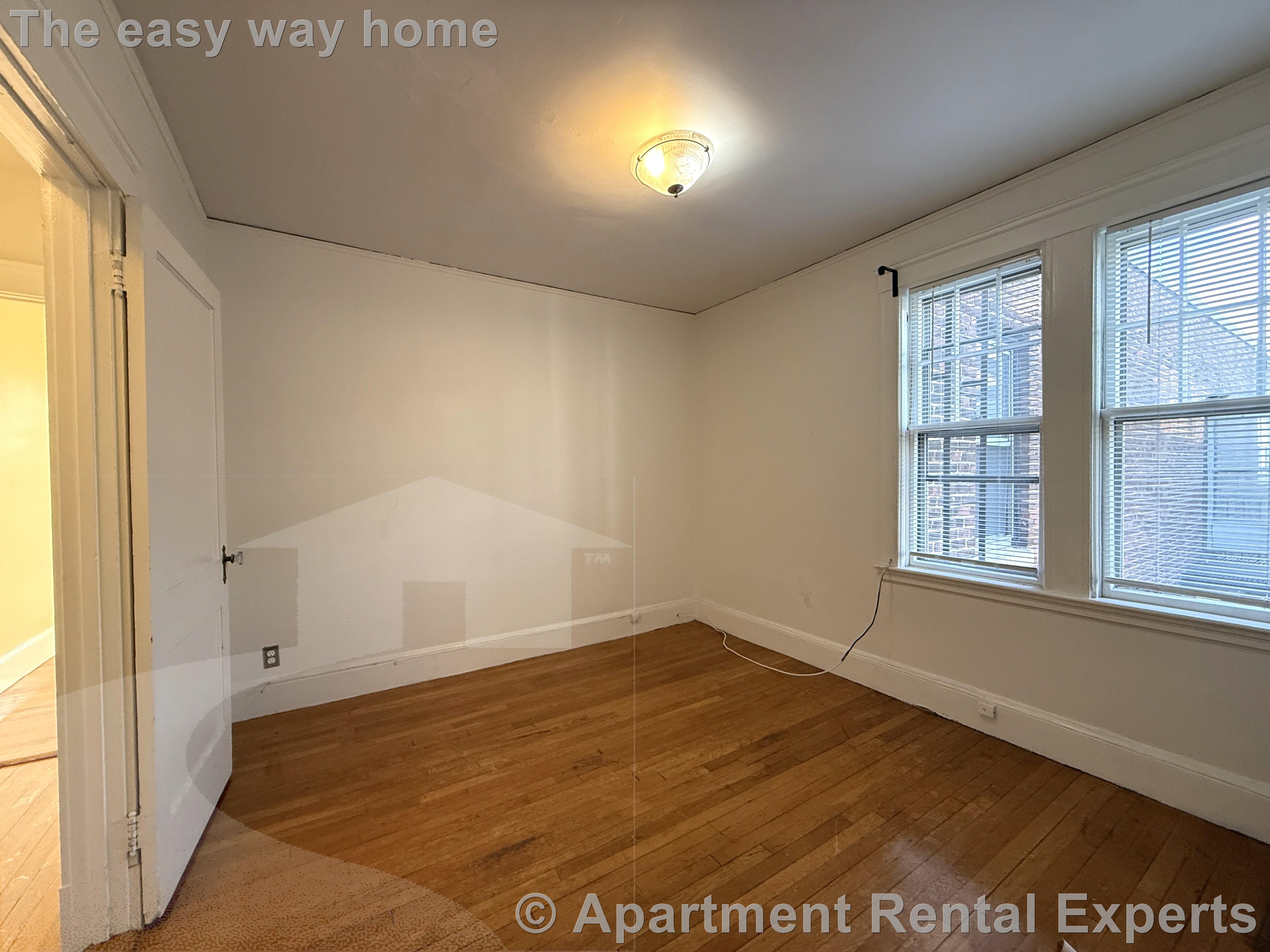 168 Norfolk St, Central Square