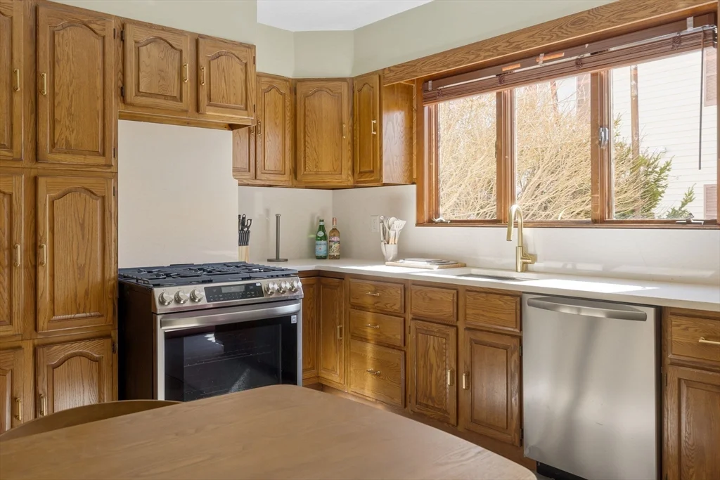 56 Spring St, East Cambridge