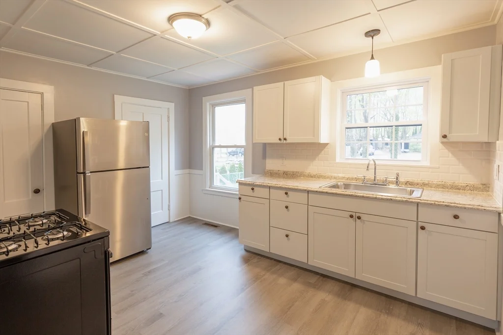 235 Standish Ave, Plymouth