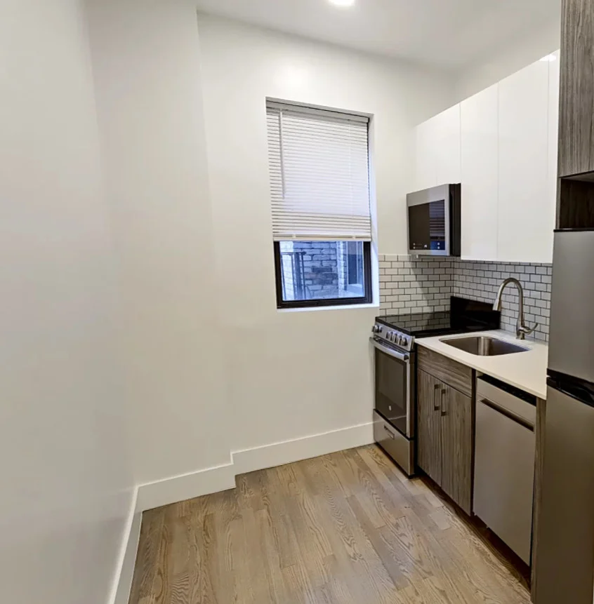 19 Peterborough St, Fenway