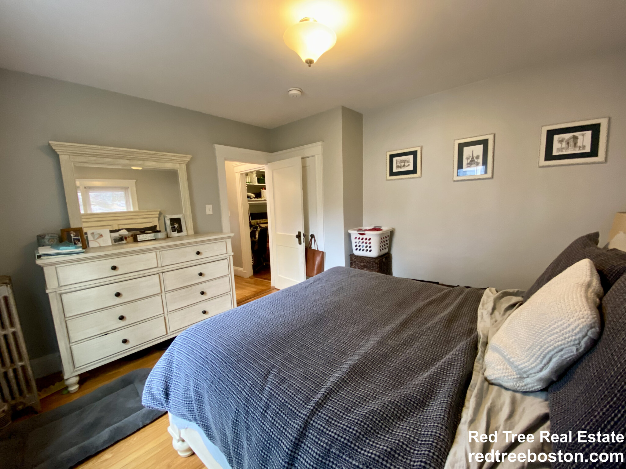 25 Saint Peter St, Jamaica Plain