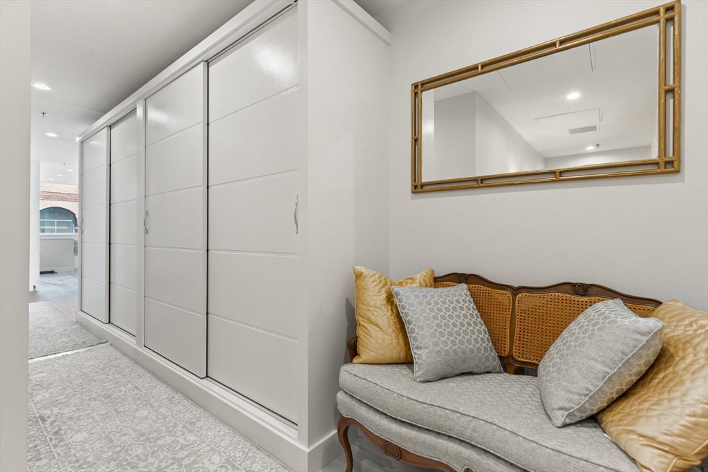 234 Causeway, North End