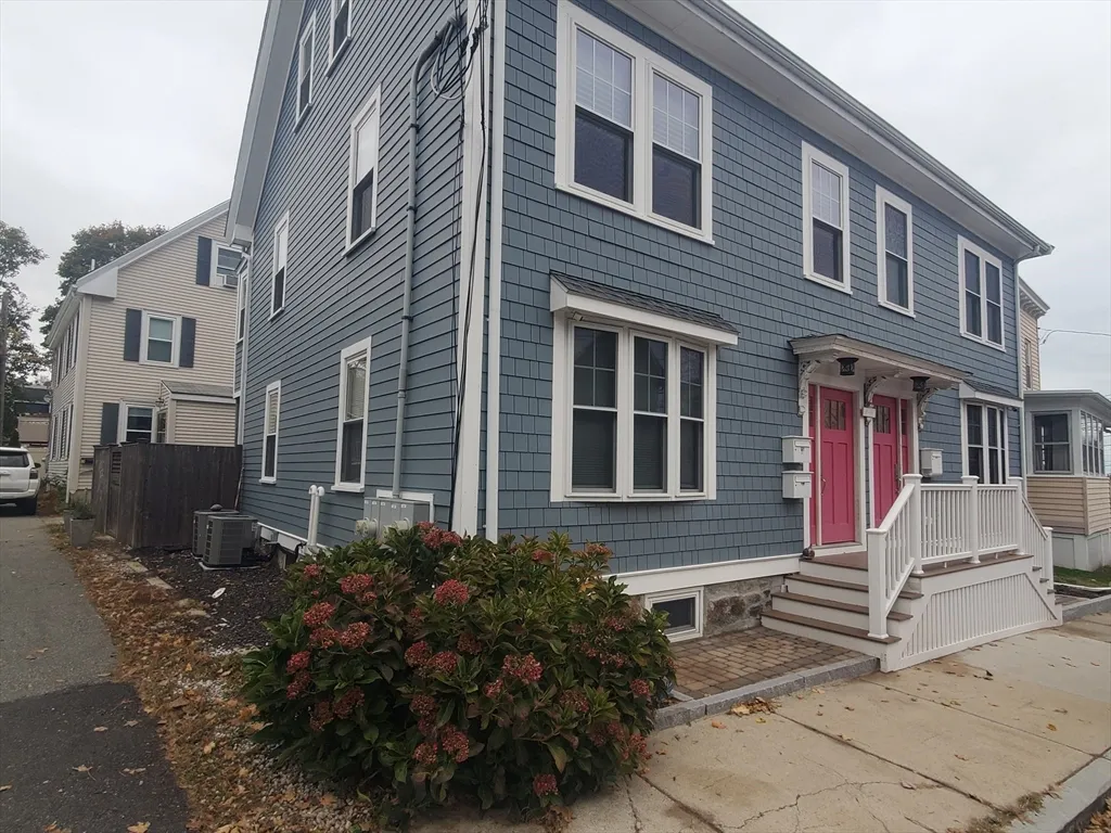 68 Nahant Ave, Dorchester