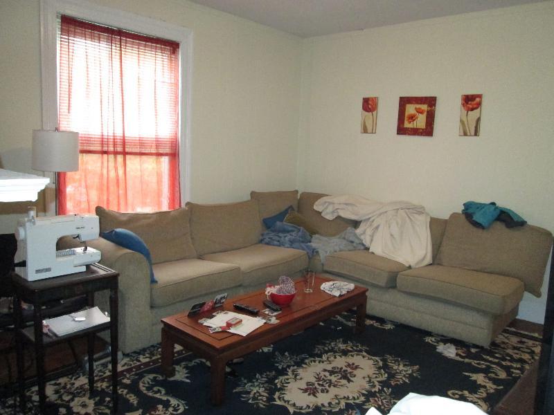 6 Ashford Ct, Allston