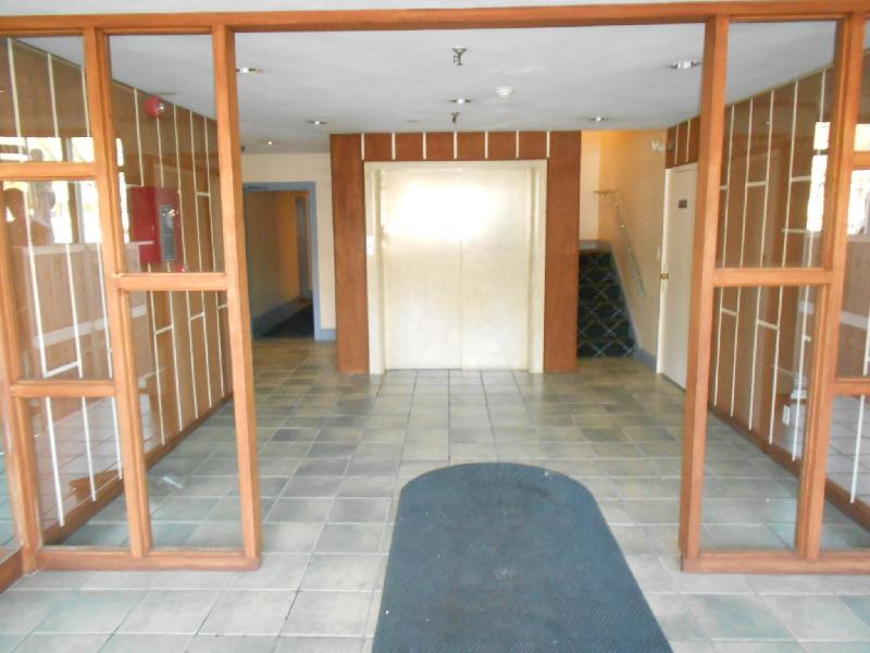 1200 Commonwealth Ave, Brighton