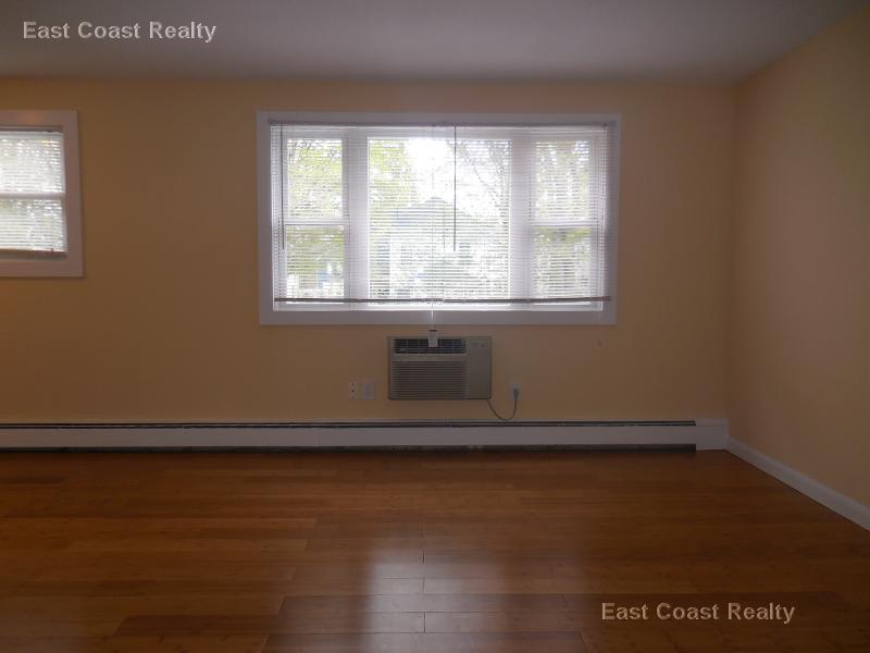 121 Ash St, South Side