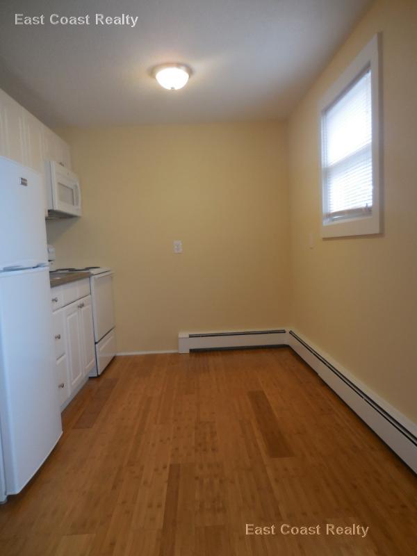 121 Ash St, South Side