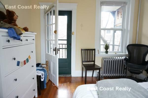 44 Quint Ave, Brighton