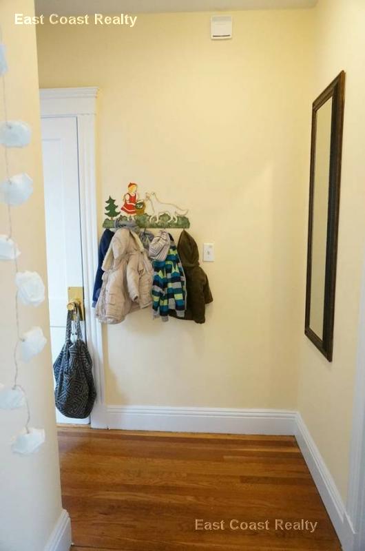 44 Quint Ave, Brighton