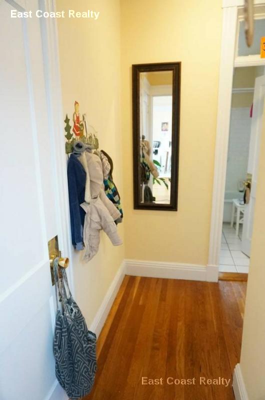 44 Quint Ave, Brighton