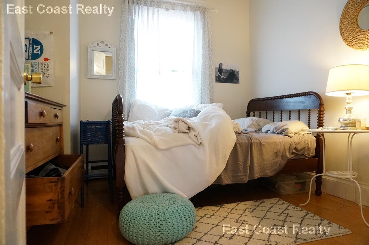 72 Gardner St, Allston