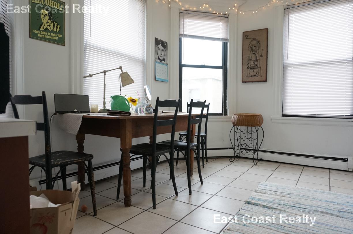 72 Gardner St, Allston