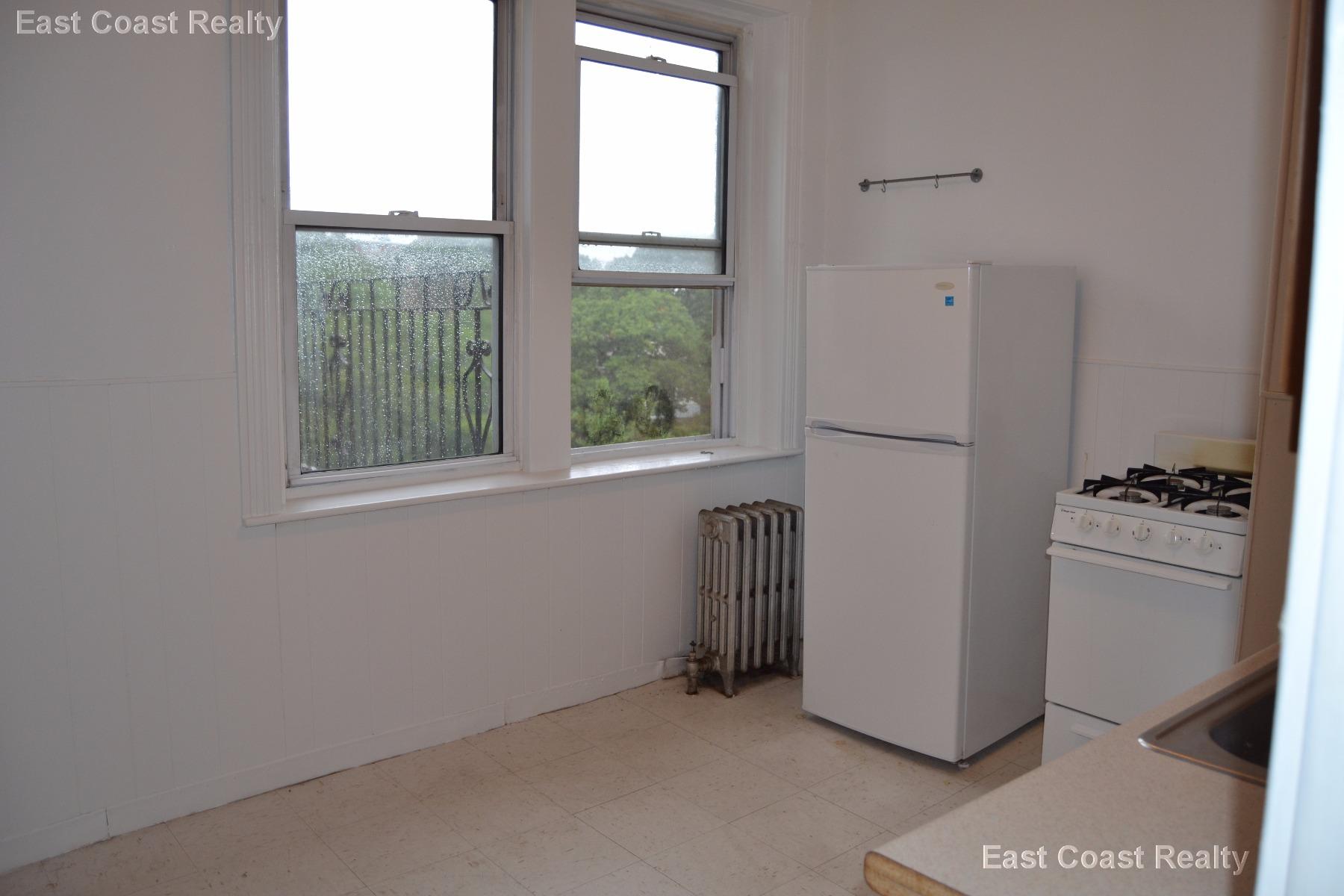 1800 Commonwealth Ave, Brighton