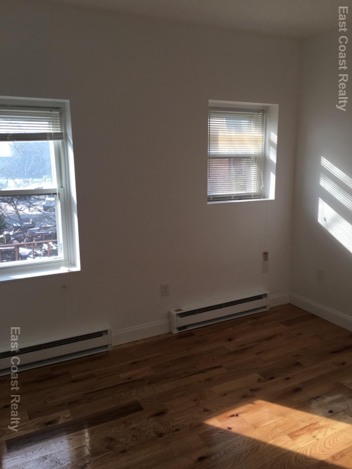 40 Medford St, Chelsea