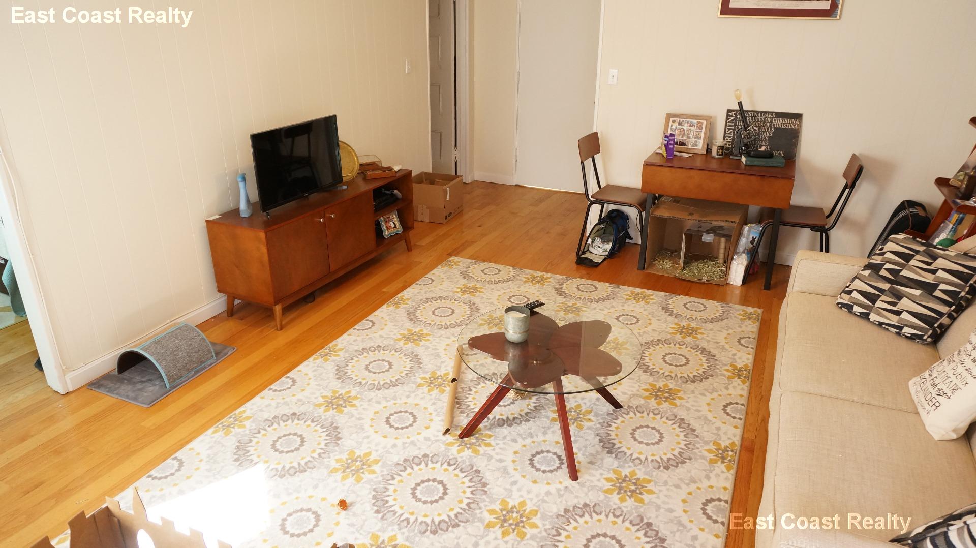 1055 Beacon St, Longwood